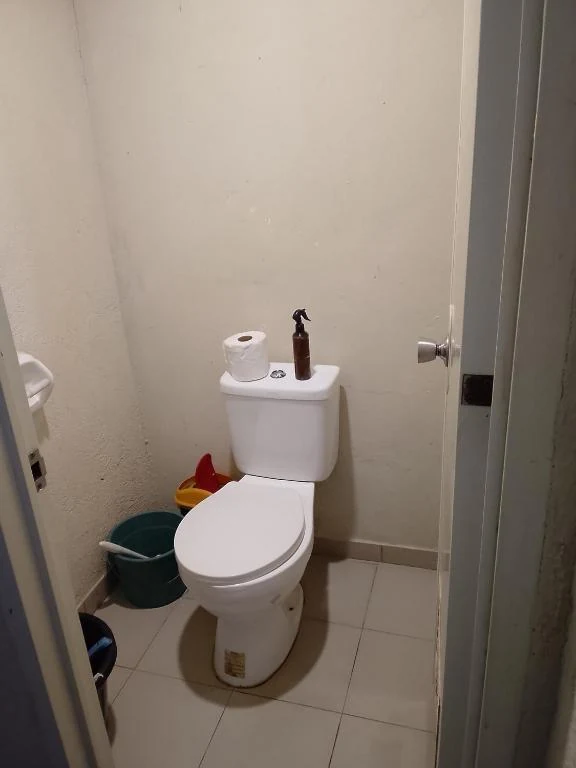 Private toilet — Family Room